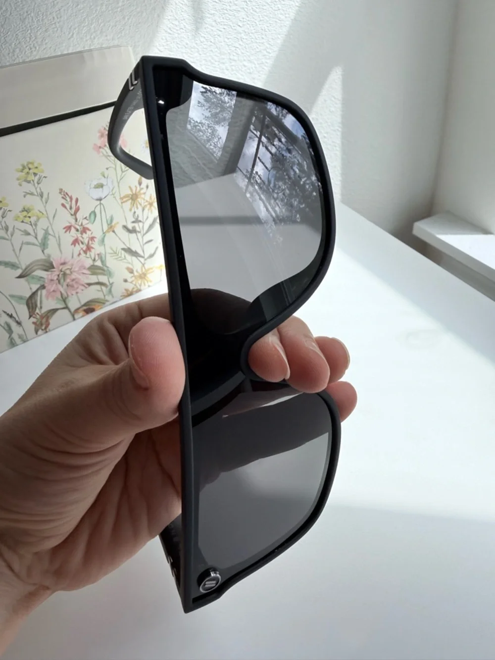Blenders SciFi Sunglasses-Dark Flatter - Picture 7 of 12